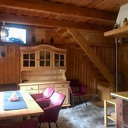 Domek Pod Modrzewiem Nowy Targ Esterno foto